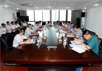 省財政廳對河南航投學(xué)習(xí)省委十屆六次全會暨省委工作會議情況進行調(diào)研